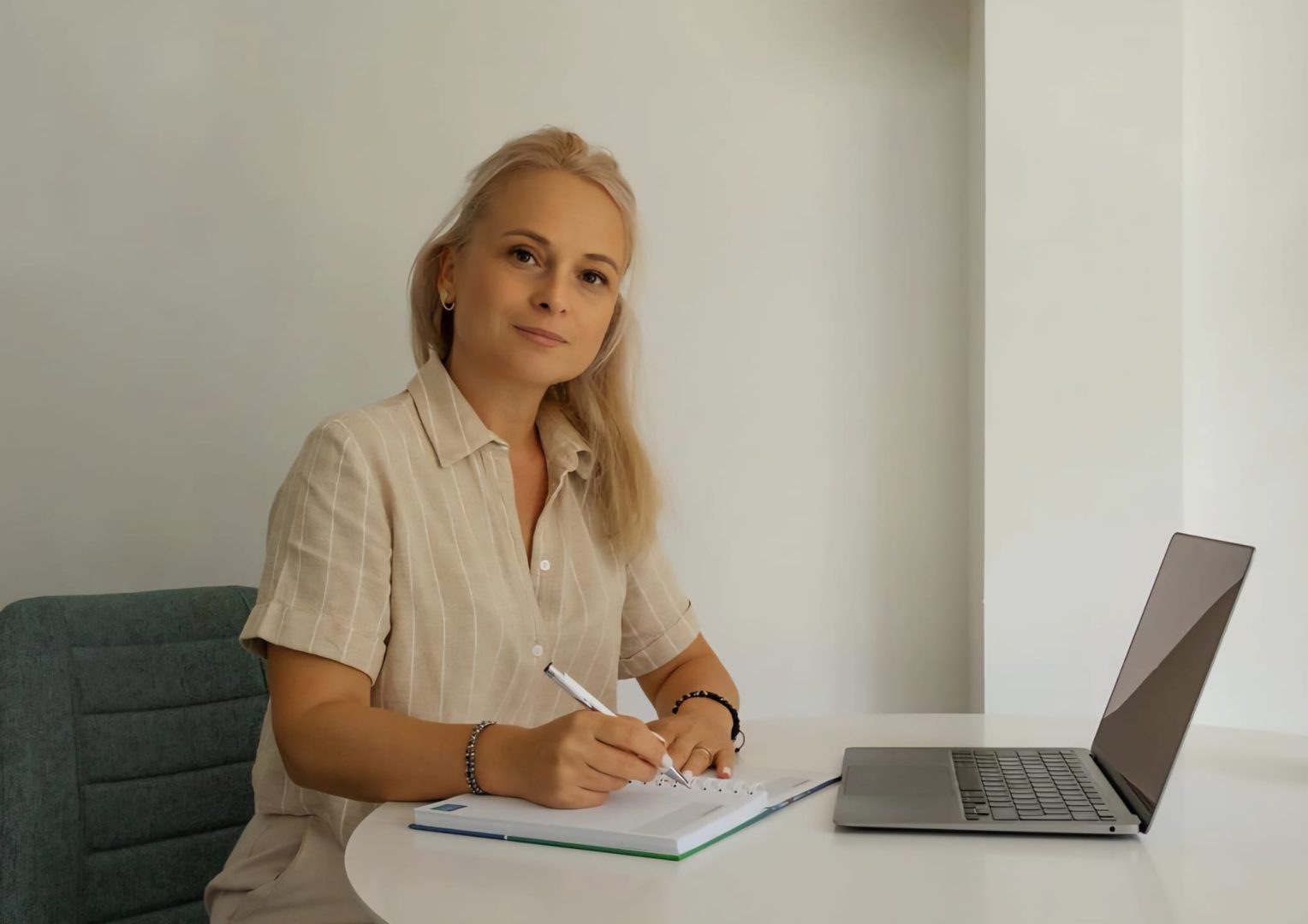 The Money Advisor oferă sprijin și după semnarea contractului – Iuliana Sobaru îți dezvăluie cum să profiți de acest avantaj unic