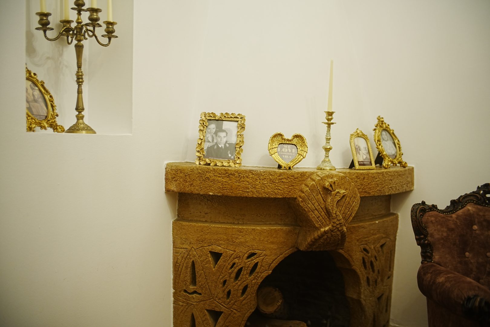 Art. History. Experience. – Descoperă camera secretă de poker privată în inima Bucureștiului